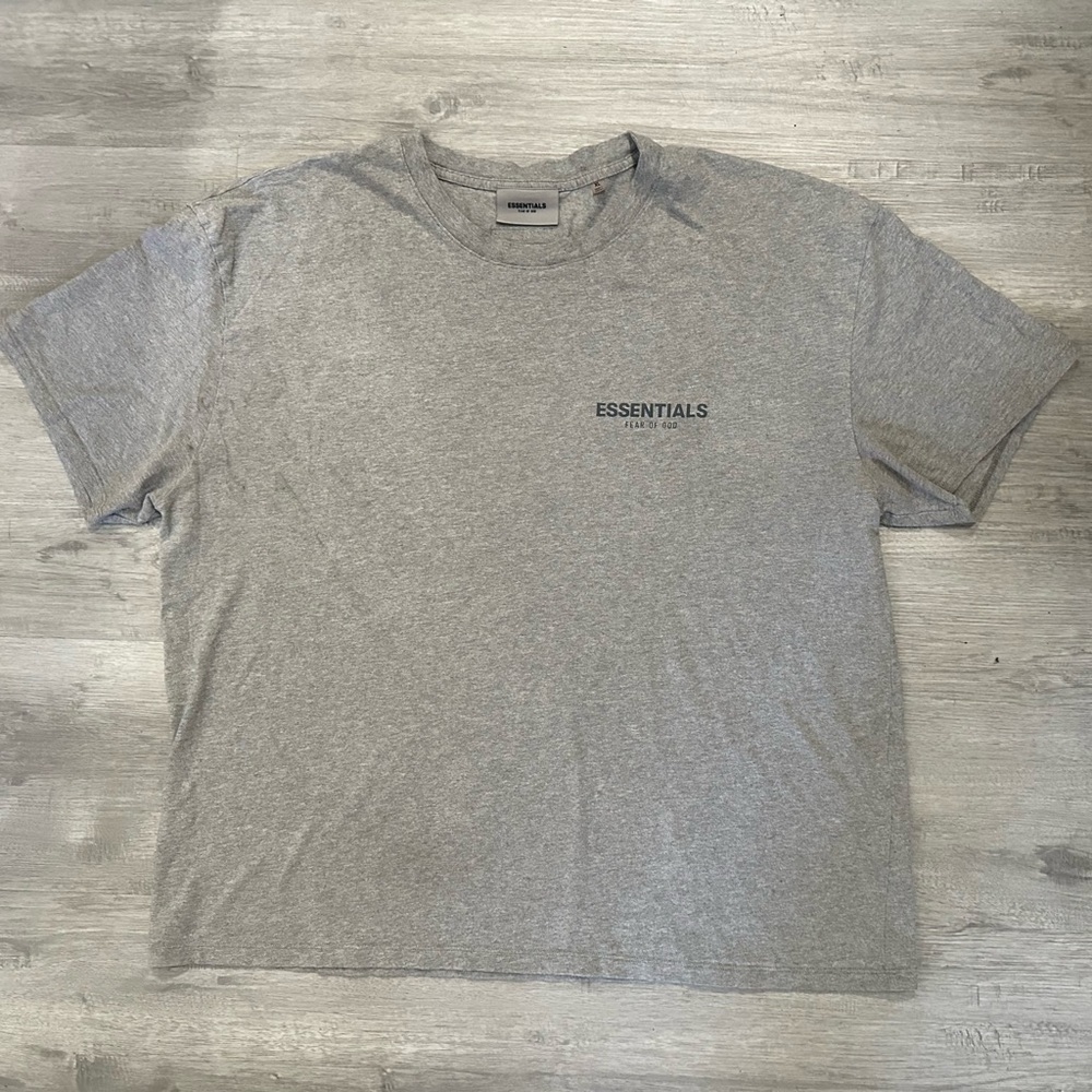 Essentials Gray Men's T-Shirt Sz XL